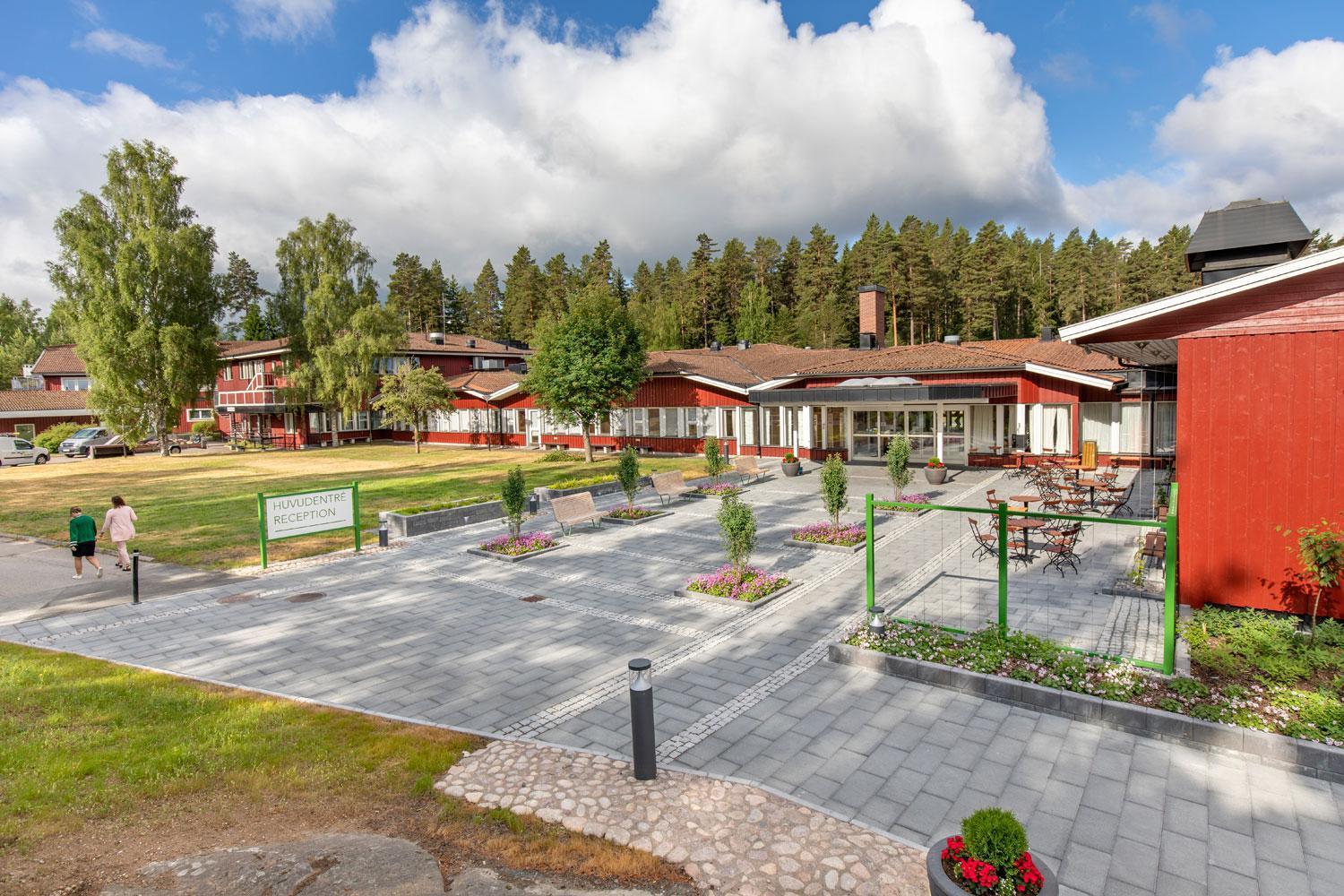 Holsbybrunn Aedelfors Hotell & Konferens מראה חיצוני תמונה